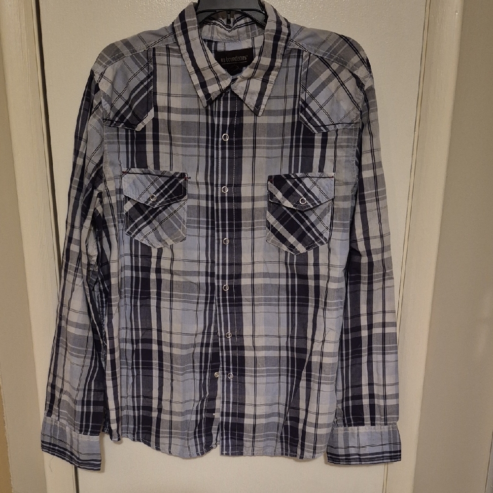 No Boundaries Mens XL Blue Plaid Casual Shirt